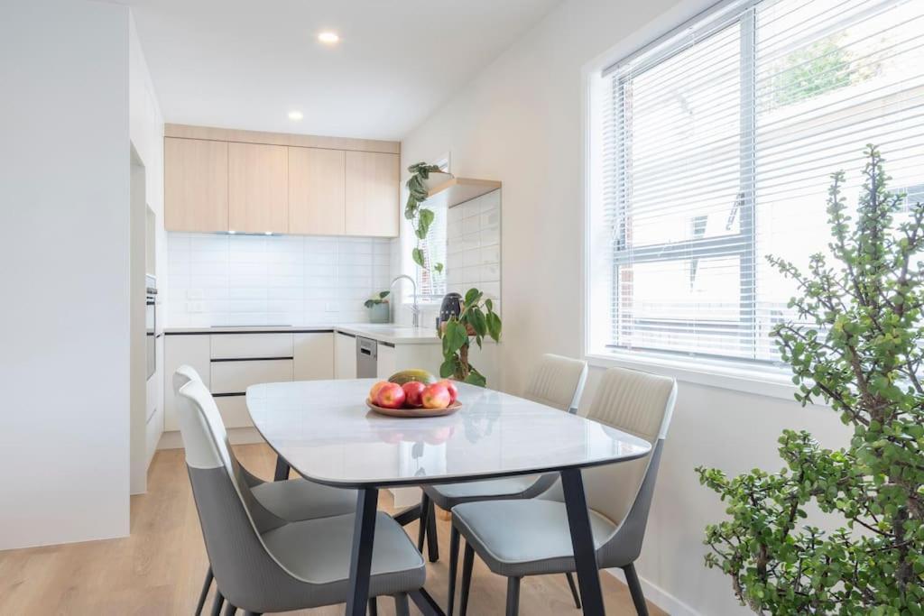 Luxury New 2 Bedroom Apt Auckland Exterior foto